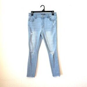 d.jeans Light Wash Distressed Skinny Jeans | Size 8